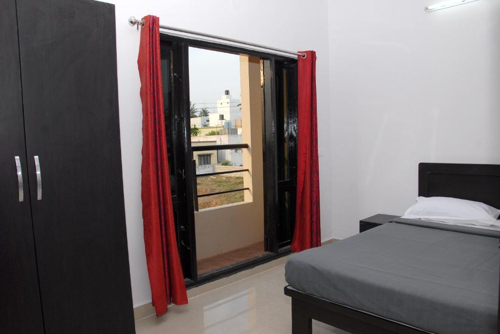 Varsha Enclave Serviced Apartment Майсуру Екстер'єр фото